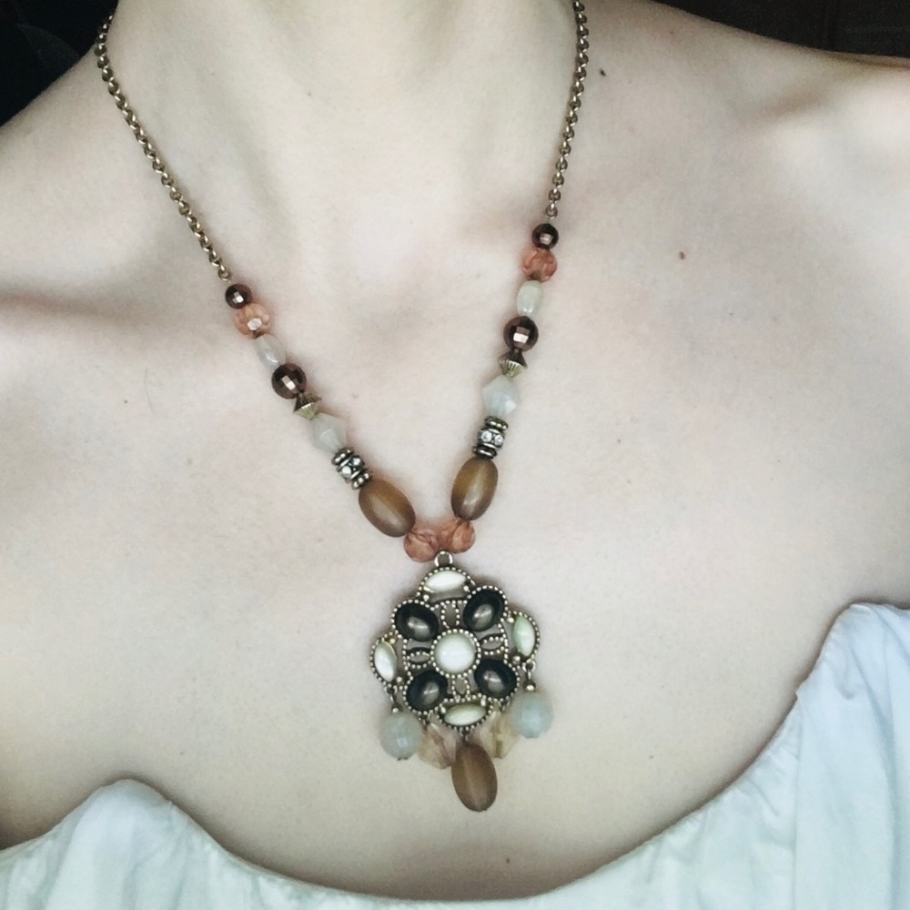 🦉 Boho earth tone beaded necklace